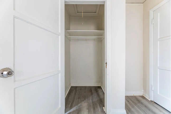 $2300 : Casa en Renta - 138 W 82nd St image 6