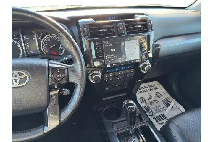 $30991 : Toyota 4Runner 2020 4x4 SR5 image 5