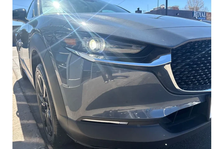 $25995 : 2025 CX-30 2.5 S Carbon Editi image 9