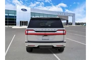$31769 : Lincoln Navigator 2020 4x2 R thumbnail