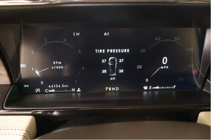 $35759 : Lincoln Navigator 2019 4x4 R image 4