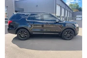 $13789 : Ford Explorer 2018 AWD XLT 4 thumbnail