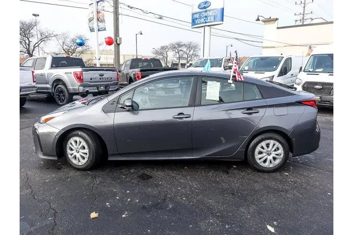 $17997 : Toyota Prius 2019 L Eco 4dr image 3