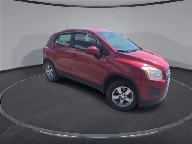 $8500 : PRE-OWNED 2015 CHEVROLET TRAX image 2