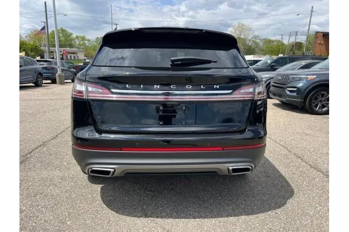 $39995 : Lincoln Nautilus 2023 AWD Re image 5