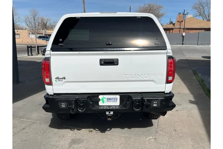 2018 Tundra SR5 5.7L V8 FFV C image 6