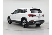 $18998 : Volkswagen Taos 2022 SE 4dr thumbnail