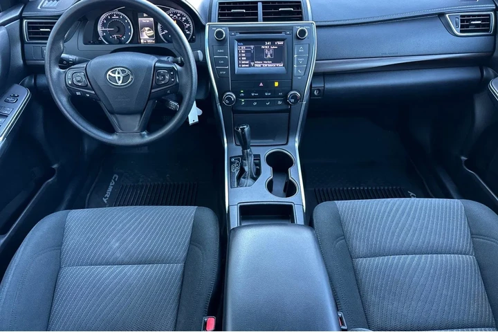 $15500 : Toyota Camry 2016 LE 4dr Sed image 6