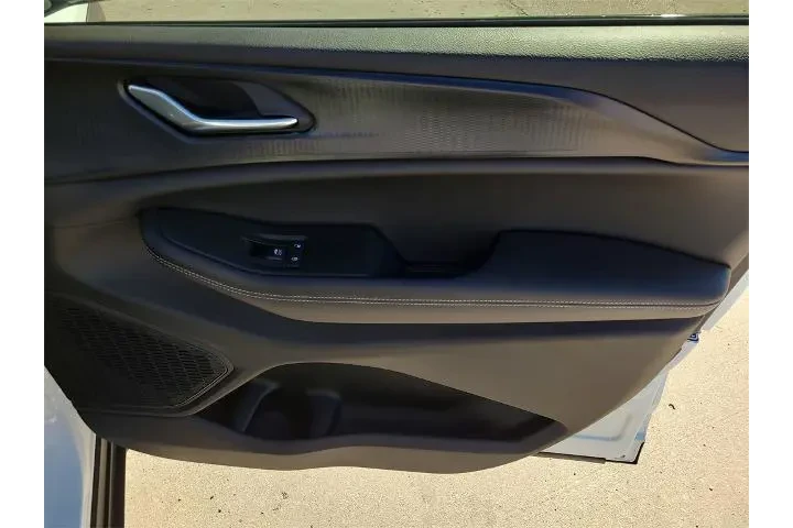 $36565 : Jeep Grand Cherokee L 2025 4 image 9