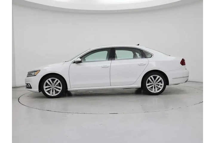 $15998 : Volkswagen Passat 2018 2.0T image 3