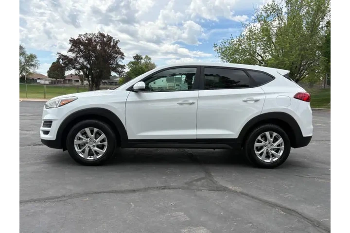 $10900 : 2019 Tucson SE image 8