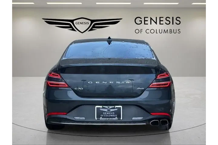 $21844 : Genesis G70 2023 2.0T 4dr Se image 4