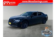 Chrysler 300 2023 S V6 4dr S en Riverside