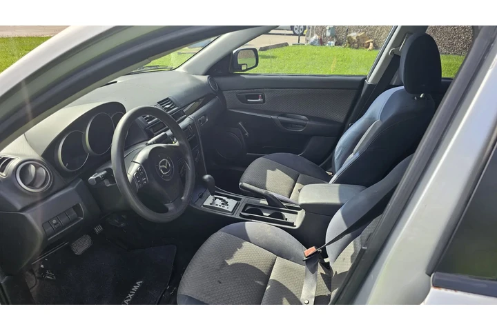 $2850 : Vendo Mazda 3i a super precio image 7