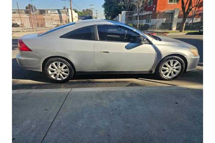 $2400 : Honda Accord 2006 image 6