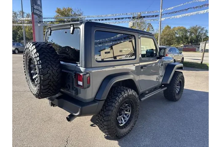 $29600 : Jeep Wrangler 2021 4x4 Sport image 4