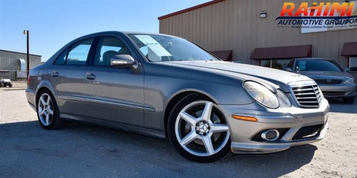 $7997 : 2009 Mercedes-Benz E-Class E image 3