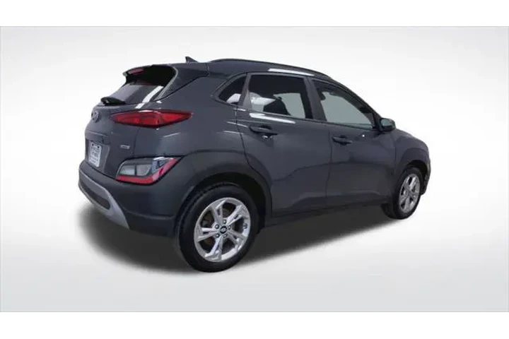 $18795 : Hyundai KONA 2023 AWD SEL 4d image 8