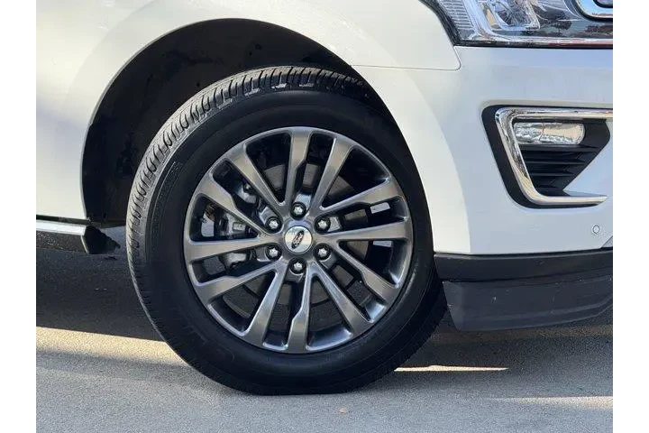 $32872 : Ford Expedition 2021 4x2 Lim image 3