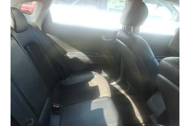 $11892 : Kia Optima 2019 S 4dr Sedan image 9