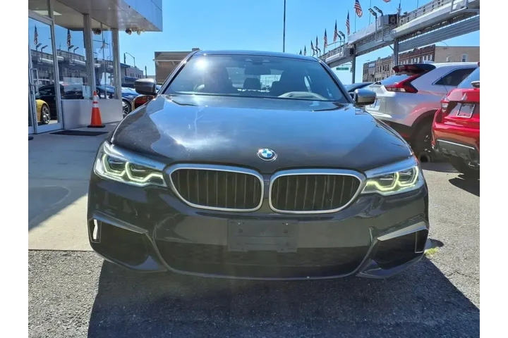 $37599 : BMW 5 Series 2020 AWD M550i image 2