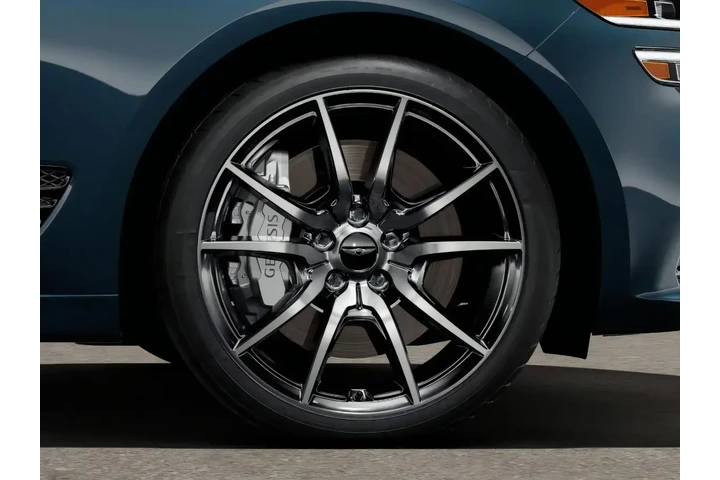 Genesis G70 2025 2.5T Standa image 8