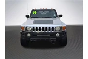 $5788 : HUMMER H3 2006 4dr SUV 4WD thumbnail