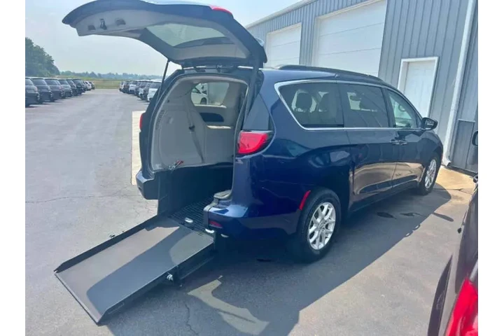 $35000 : 2020 Voyager LXi image 7