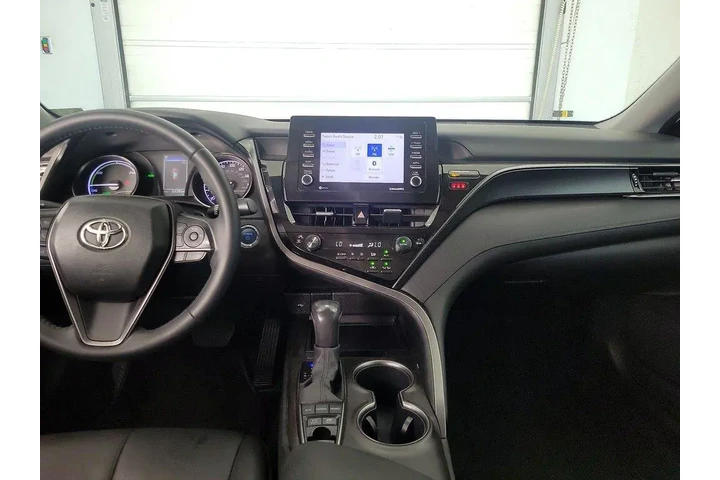 $28998 : Toyota Camry Hybrid 2022 SE image 9