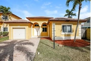Casa de 4 dormitorios y 2 baño