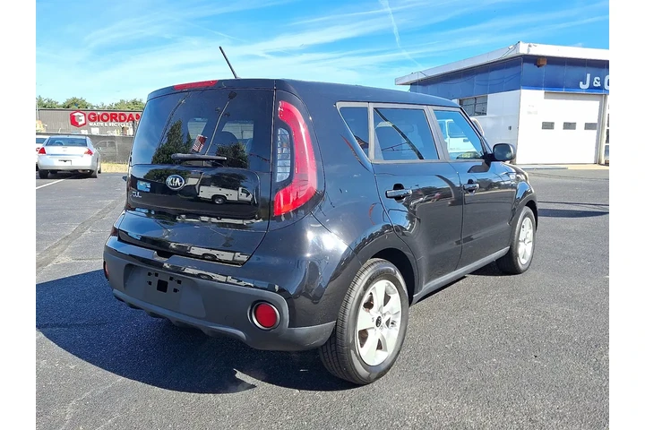 $8800 : 2017 Soul Base 6M image 6
