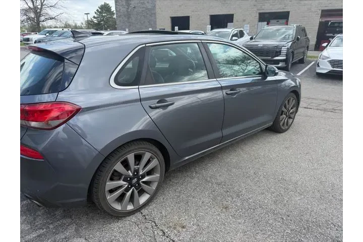 $15166 : Hyundai ELANTRA GT 2018 Spor image 4