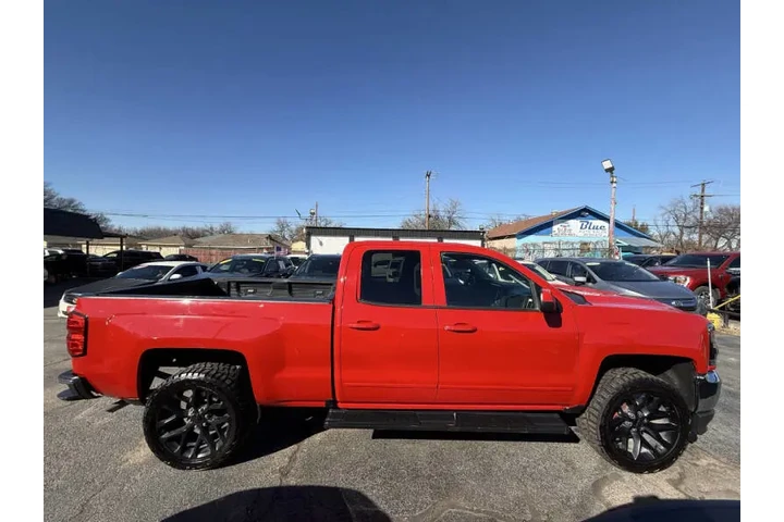$20995 : 2018 Silverado 1500 LT image 6