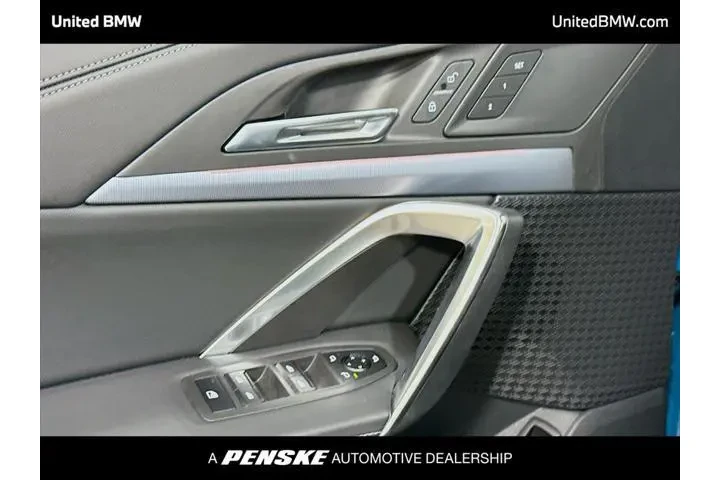 $38495 : BMW X1 2025 AWD xDrive28i 4d image 3