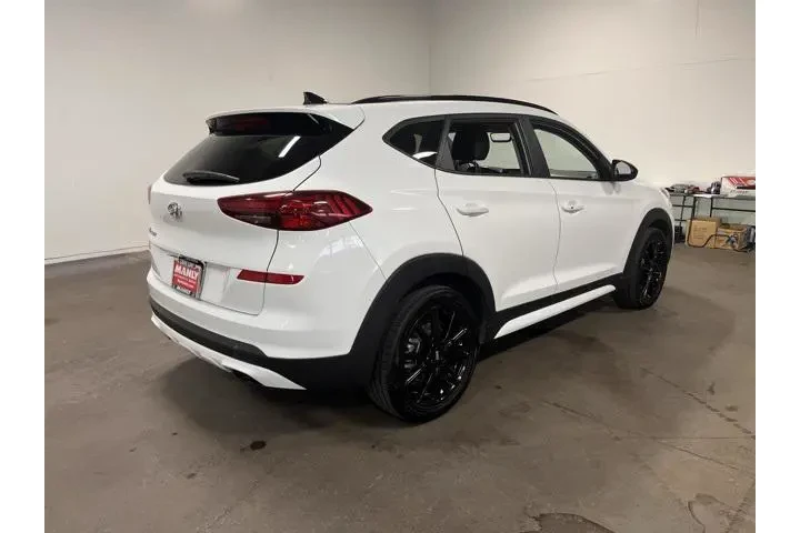 $11939 : Hyundai TUCSON 2019 Night 4d image 3