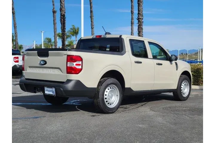 $28940 : Ford Maverick 2025 XL 4dr Su image 2