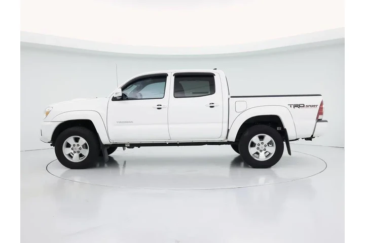 $28998 : Toyota Tacoma 2015 4x2 PreRu image 3