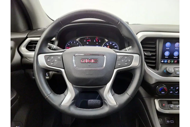 $25998 : GMC Acadia 2023 4x4 SLT 4dr image 10