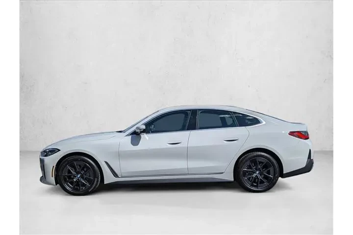 $32540 : BMW i4 2023 eDrive35 Gran Co image 9