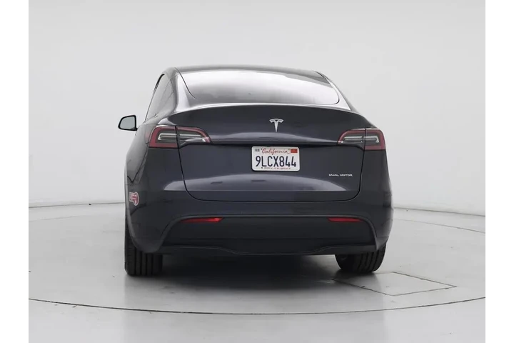 $31998 : Tesla Model Y 2024 AWD Long image 6