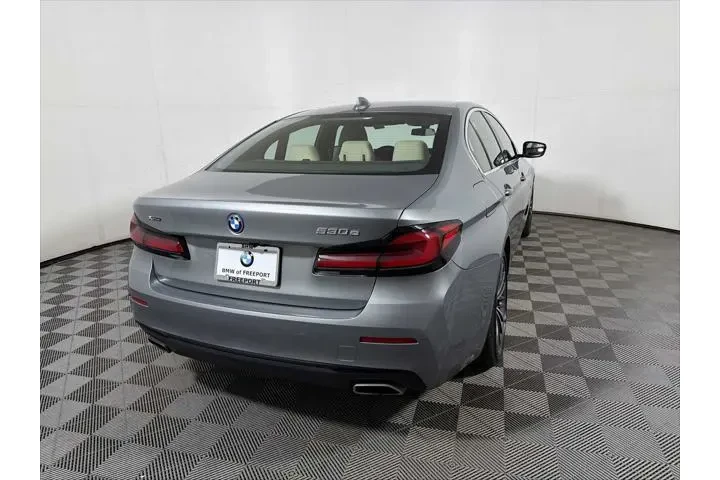$35943 : BMW 5 Series 2023 AWD 530e x image 6