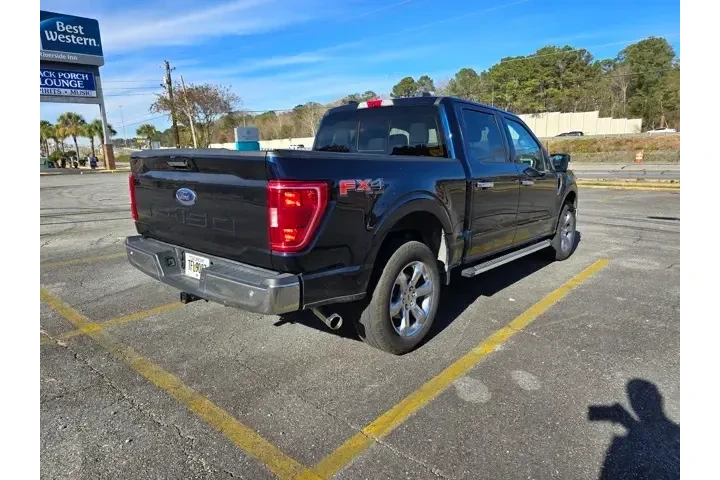 $39111 : Ford F-150 2022 4x4 XLT 4dr image 4