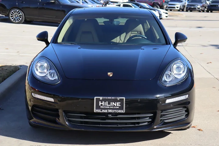 $34959 : 2016 Panamera Edition image 4