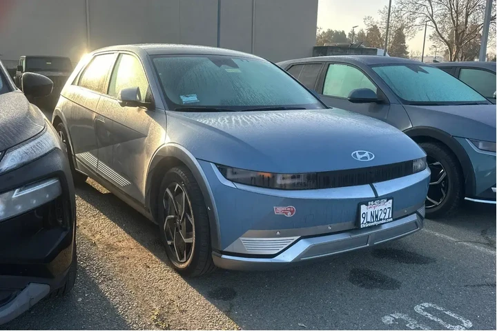 $29990 : Hyundai IONIQ 5 2024 Limited image 2