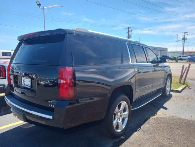 $21900 : 2015 Suburban LTZ image 5