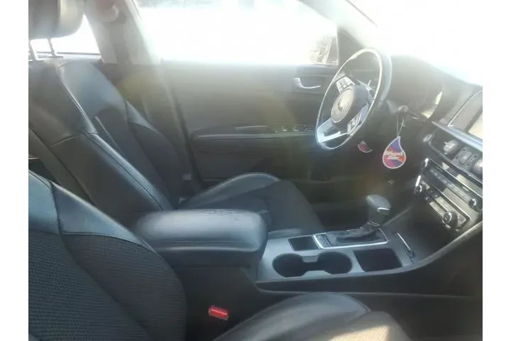 $11892 : Kia Optima 2019 S 4dr Sedan image 8