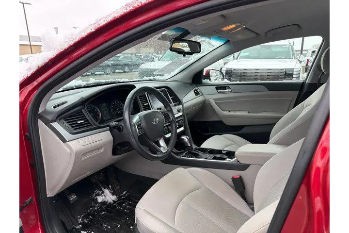 $15000 : Hyundai SONATA 2018 SEL 4dr image 5