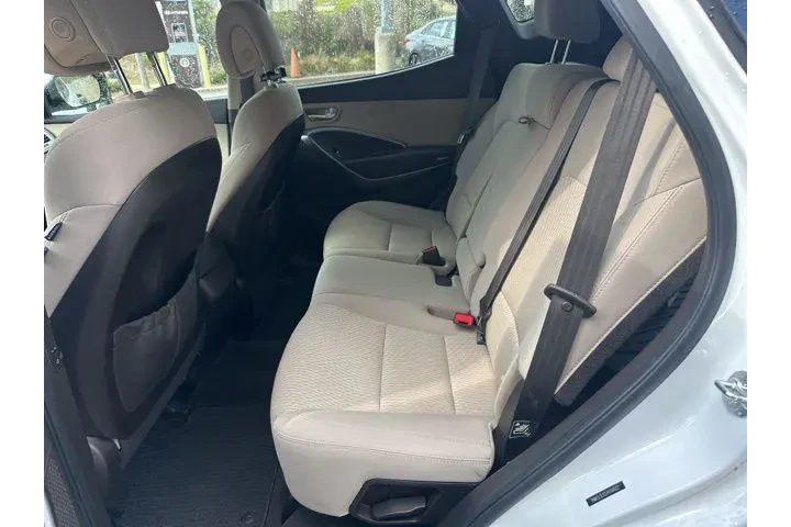 $17541 : Hyundai SANTA FE Sport 2018 image 8