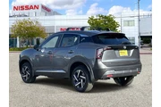 $26860 : Nissan Kicks 2026 SV 4dr Cro thumbnail