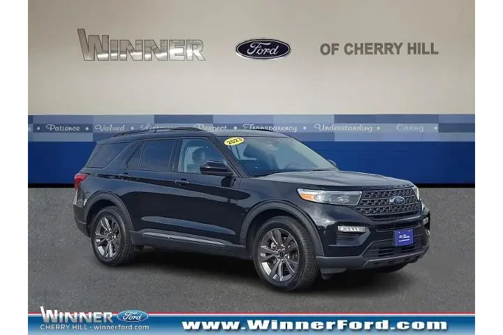 $33698 : Ford Explorer 2023 AWD XLT 4 image 1